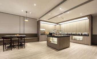 HanTing Hotel (Wuhan Henglong Automotive Electronics Industrial Park)
