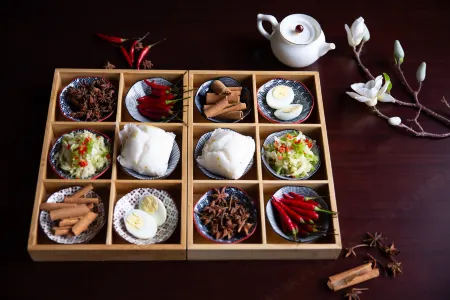 Yuansu Wudang Mountain Villa Отели рядом с достопримечательностью «Langmei Temple»