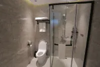Longzhi Yijing Hotel in Chifeng (Vitoria Moore City, Hongshan District Government Store) Hotels in Chifeng