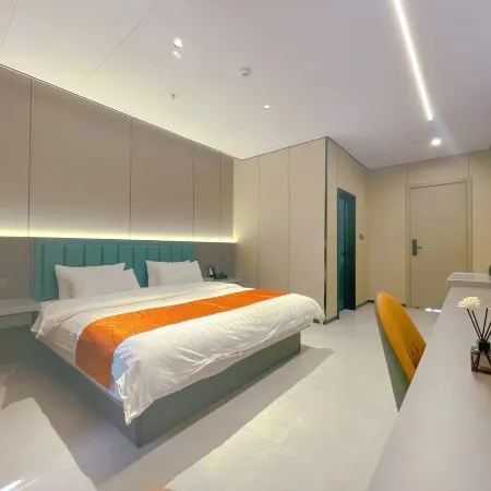 Otok Dragon Boat Boutique Hotel