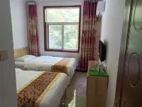 Daodetang Chinese Inn (Zhashui Yingpan Town Zhongnan Mountain Village)