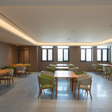 JI Hotel (Huludao Wenxingnan Road) Отели в г. Хулудао