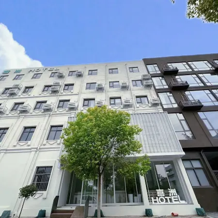 Xizhou Hotel