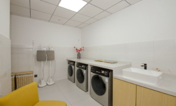 Renjoy Hotel (Changbaishan North Slope Visitor Center)