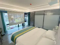 Jinshang B&B Hotel (Neijiang Chuanhua Square North High-speed Railway Station) - balcony