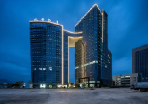Baoshan Qinghua Seaview Hotel (Qinghua Building)
