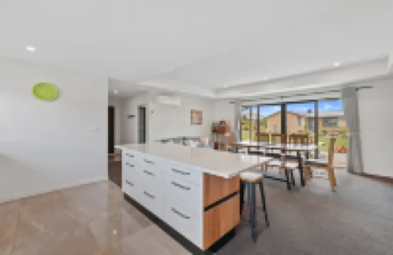 Hunter Hunter Hotels in Lake Tekapo