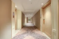 Vienna Hotel ( Liangshan Dechang Rainbow Bridge Branch)