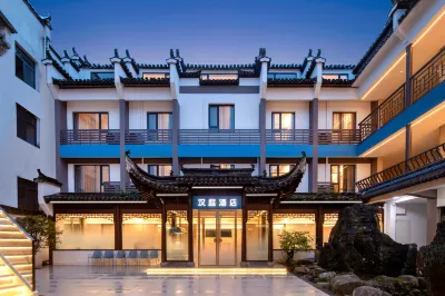 Hanting Hotel (Huangshan Hongcun Scenic Area) Hotel di Provinsi Yi