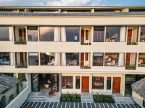 Dali Yunli Xiaozhu Seaview Beauty Accommodation (Shuanglong Branch) Hotels near Hongshan Temple