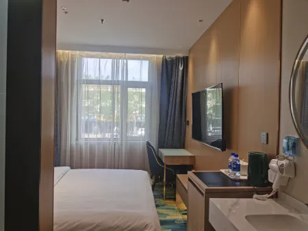 Homeinn Pebble Hotel (Harbin Shuangcheng Government Chengxu Road) Отели рядом с достопримечательностью «The Open University of Harbin Shuangcheng Branch»