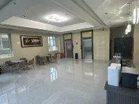 Altay Shanghong Hotel فنادق في فوخاي