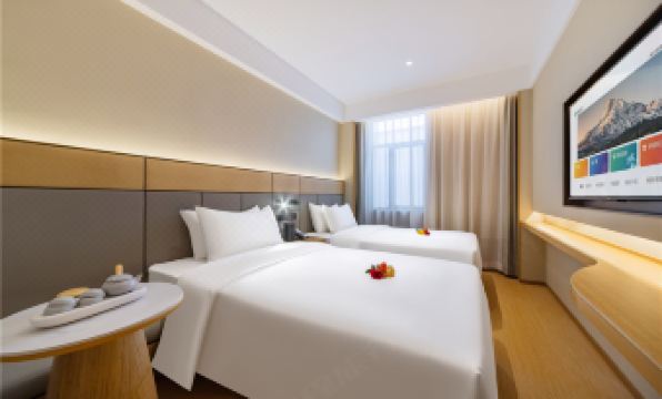 Yibo Hotel (Pazhou Exhibition Center Guangzhou Tower Branch)
