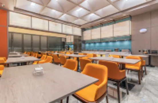 御竜花園ホテル（871文化創意工場雲南財経大学）