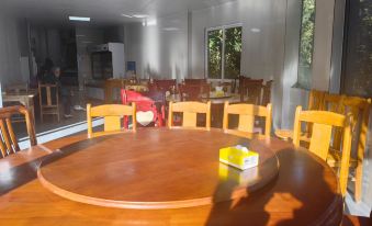 Yuanyang Duoyishu Xindu Hotel