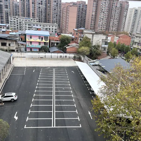 Hongdu Hotel