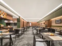 Huanxi Hotel (Xi'an Qiaozikou Subway Station Branch)