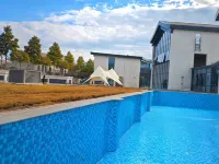 Mount Wuyi Hexiang Tea Tourism Hotel (Sangu Resort Golf Shop) - Rooftop Pools