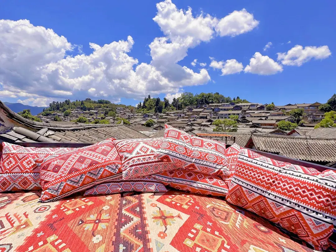 Small Peak Palace Inn - Lijiang