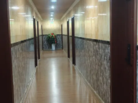 晶洋飯店（水晶鎮店）