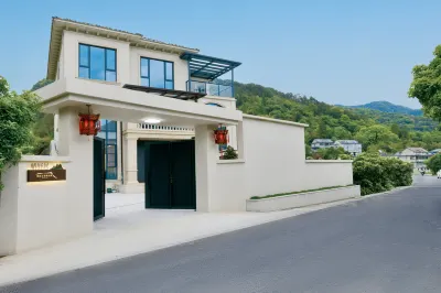 첸다오후진 치예우 홈스테이 천도호 이상화원 주변 호텔