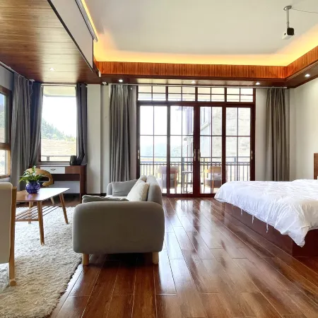 Longji Terrace Husi Nianyue Homestay (Jiulong Wuhu View Spot Shop)