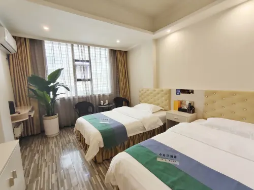 Yuelai Chinese Inn (Xiangxi Prefecture Government)