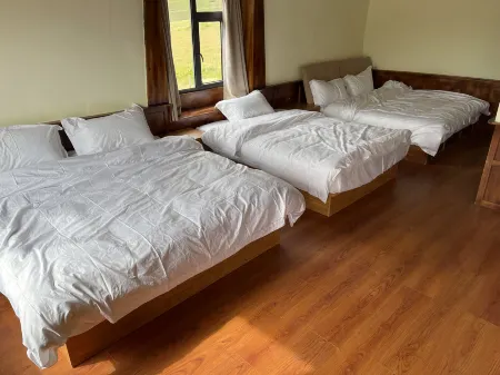 Kangding Manyunjian Homestay (Gulong Village) Отели рядом с достопримечательностью «Тагун»