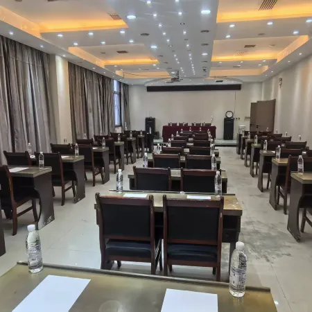 Future Life Hotel (Xianyang Sanyuan Bus Station)