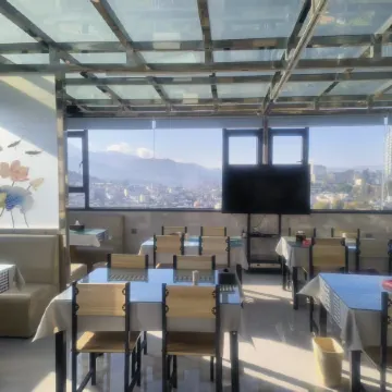 Lanping Huihong Hotel