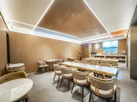 Yunhe Zhenpin Hotel (Northwest Road Military General Hospital Branch) 우루무치 호텔