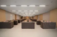 Yourong Future Intenational Hotel - Business