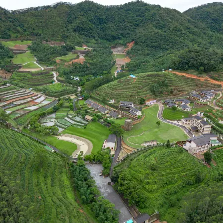 Lingnan Xiaodongtian Guesthouse