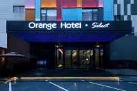 Orange Hotel (Jinan Grand View Garden Store） Отели рядом с достопримечательностью «Дайвэнь Парк»