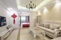 Yihai blue sky apartment (Lingshui Coral Sea store)