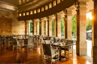 Amanjiwo Hotels in Borobudur