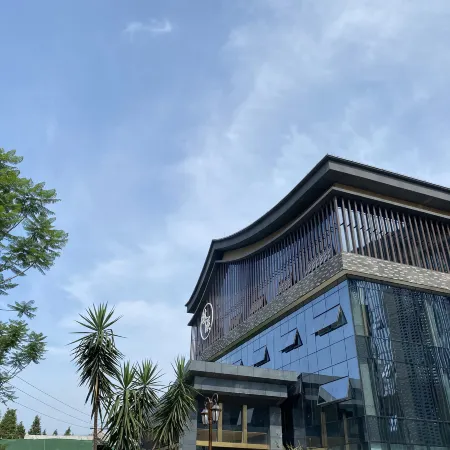Linxi Hotel