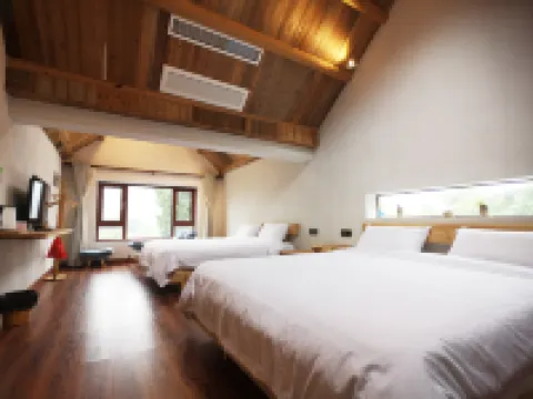 Jiandemi Juzhu B&B (Daciyan Scenic Area Branch)