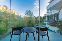 Ranqi Art Hostel Hotels near Yulong Crevice