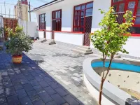 Xiongxian Fuchuntang Homestay (Xiongzhou Road) - parking