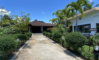 Orchid Garden Pool Villa