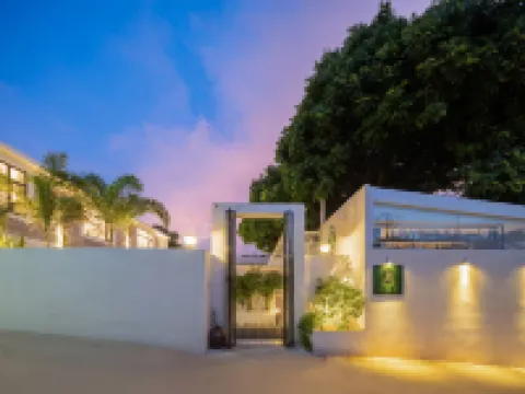 There are three Moroccan Boutique Holiday Homestays in Beicheng Hotels near Catholic Church