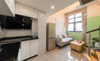 Yuetu Apartment (Zhuhai Aoyuan Plaza)