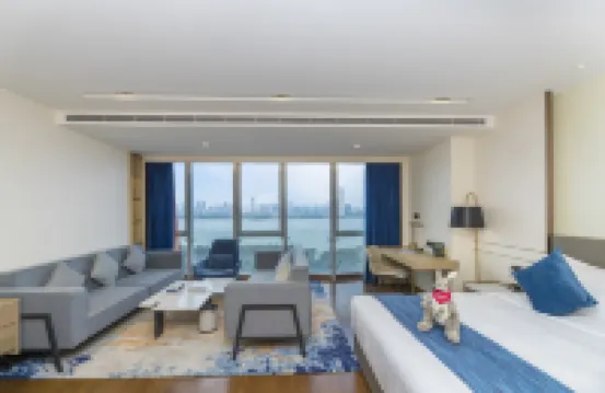 武漢西蘭蒂亞飯店（綠地國際金融城武昌萬象城店）