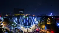 Holiday Inn Express Shanghai Songjiang Fangta Hotel in zona Baoxiniao Business College