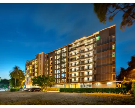The Wind Hotel Hotels in Sattahip