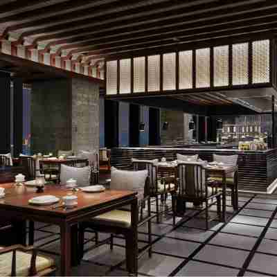 The Ritz-Carlton, Nanjing Dining/Meeting Rooms