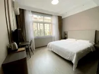 Rujia Huayi Select Hotel (Taizhou Xianju Bus Station) - parking