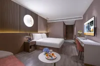 Crystal Orange Tianjin Binjiang Road Pedestrian Street