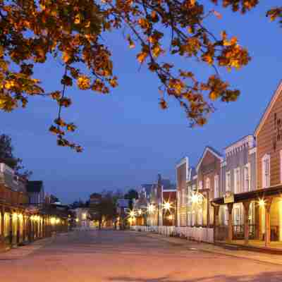 Disney Hotel Cheyenne Hotel Exterior